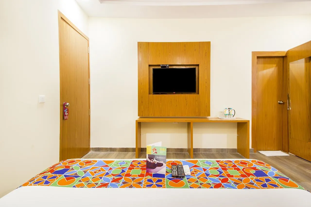 מלון ניו דלהי Fabhotel Aries Delhi Airport