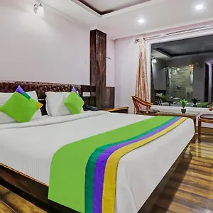 *** Hotel Treebo Trend Eve India